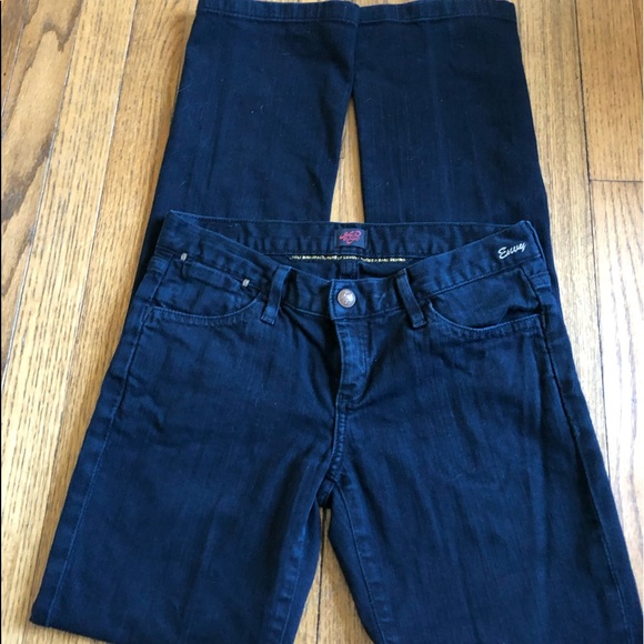 Gold Sign Emmy Jeans - Picture 2 of 3